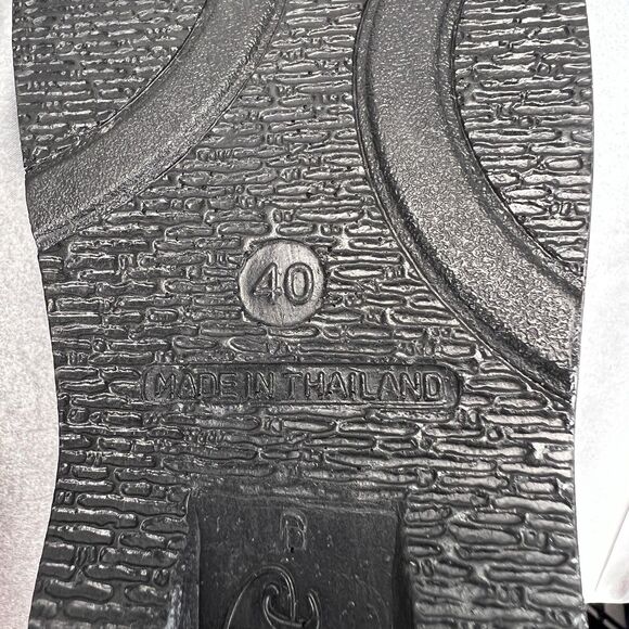 Aerothotic Sandals Womens 9.5 /40 Arch Support Flip Flop Gold Medallion Summer - Picture 16 of 17